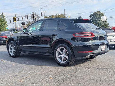 Used 2018 Porsche Macan image 3