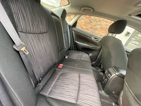 Used 2019 Nissan Sentra SV w/ Special Edition Package image 23