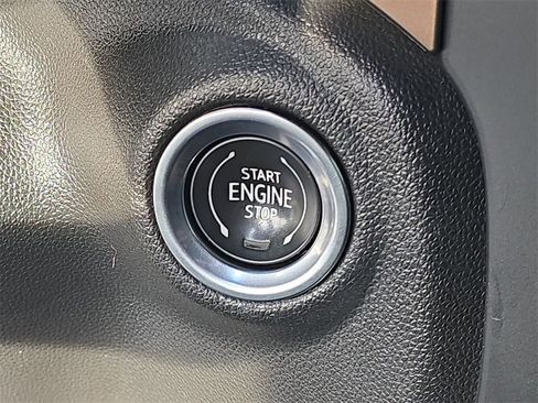 Certified 2021 Chevrolet Silverado 2500 High Country w/ Safety Package II image 17