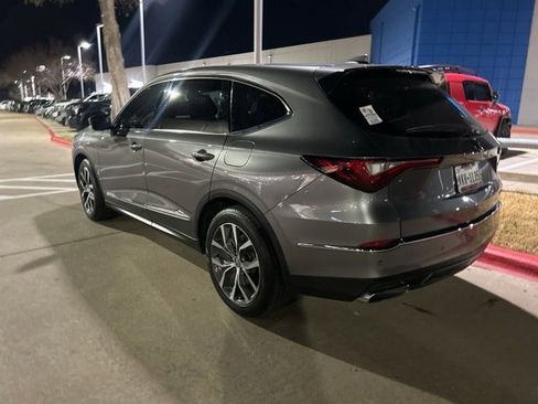 Used 2024 Acura MDX SH-AWD w/ Technology Package image 4