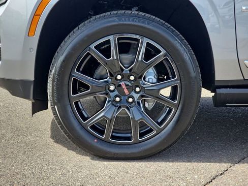 New 2026 GMC Yukon XL Denali w/ Sun & Power Step Package AWD/4WD image 20