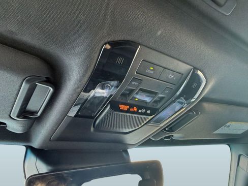 Used 2024 Toyota Land Cruiser image 19