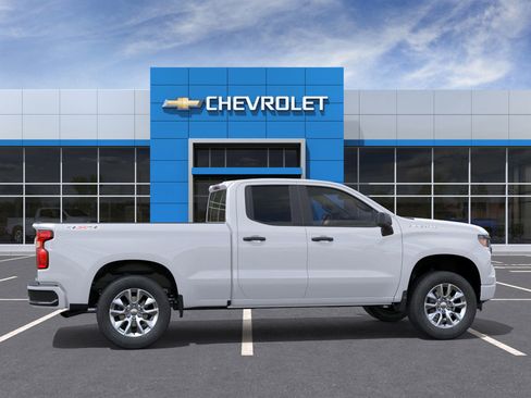 New 2026 Chevrolet Silverado 1500 Custom image 32