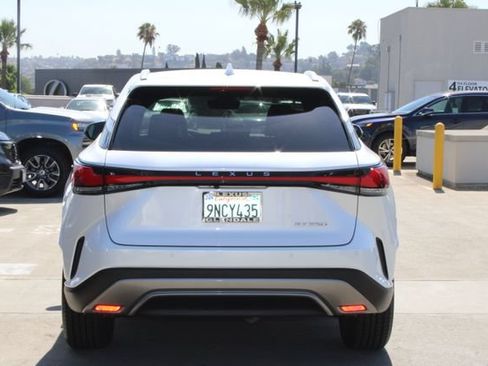 Certified 2024 Lexus RX 350 FWD image 20