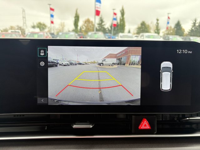 Certified 2025 Kia Carnival EX FWD image 28