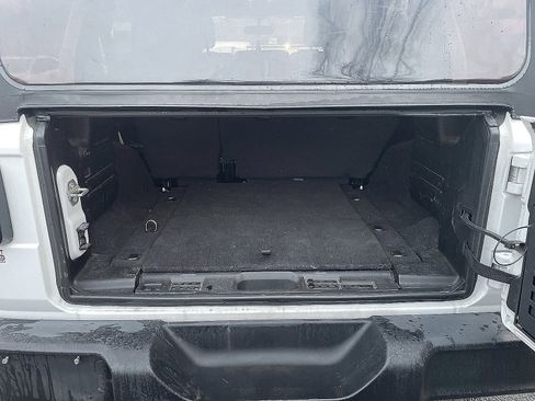 Used 2021 Jeep Wrangler Unlimited Sport image 13