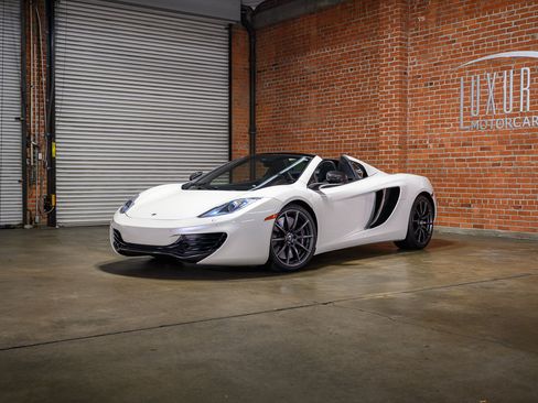 Used 2013 McLaren MP4-12C Spider image 3
