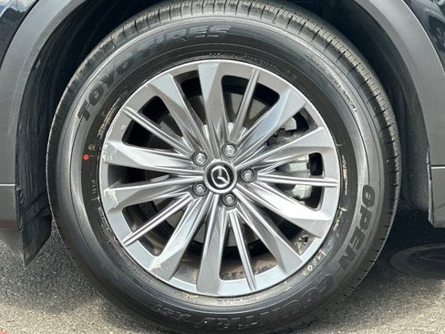 Used 2024 MAZDA CX-90 Plug-In Hybrid w/ Preferred AWD/4WD image 25