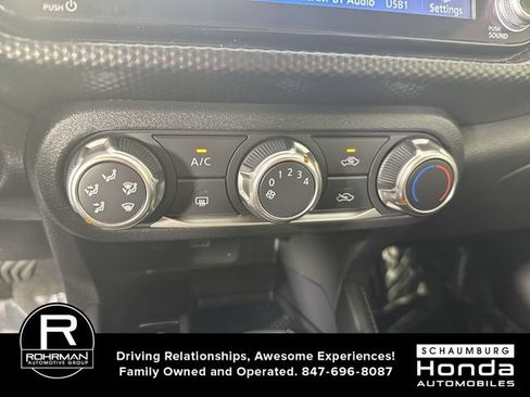 Used 2024 Nissan Kicks SV w/ Interior Electronics Package FWD image 10