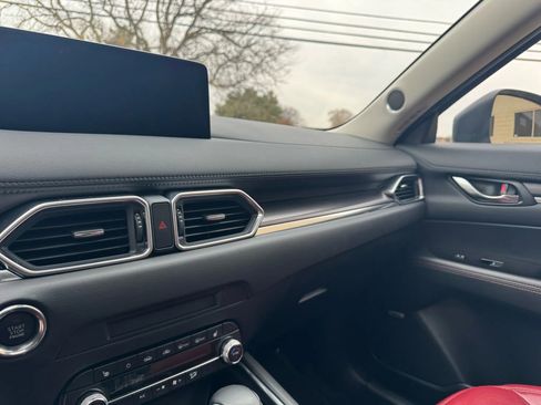 Used 2025 MAZDA CX-5 Carbon Edition image 21