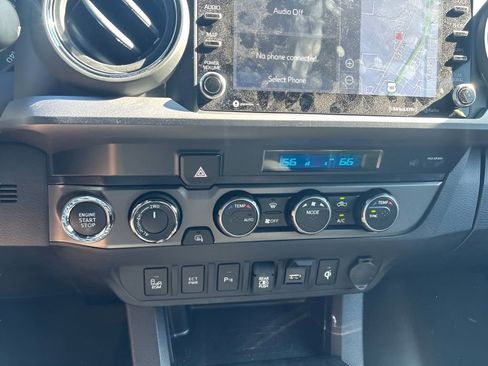 Used 2023 Toyota Tacoma TRD Sport w/ Advanced Technology Package AWD/4WD image 28