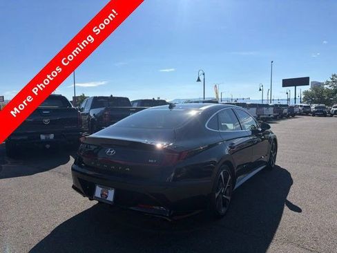 Used 2022 Hyundai Sonata SEL Plus FWD image 2