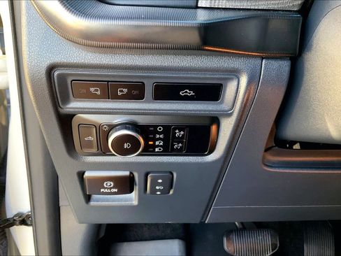 Used 2023 Ford F150 Platinum w/ Equipment Group 701A High image 32