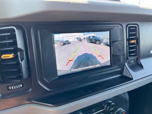 Used 2021 Ford Bronco Badlands w/ Sasquatch Package AWD/4WD image 23