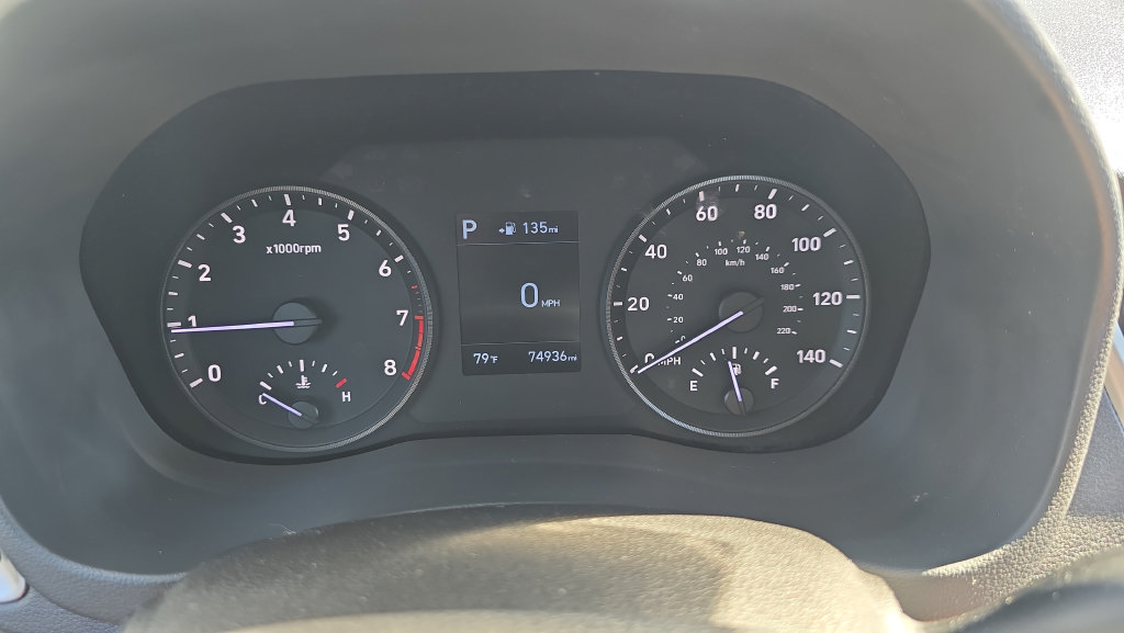 Used 2021 Hyundai Accent Limited FWD image 17