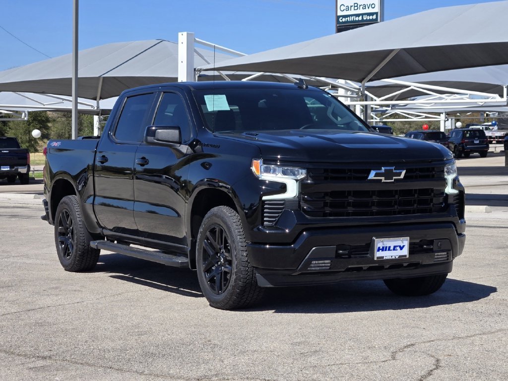 Used 2025 Chevrolet Silverado 1500 RST w/ LPO, Dark Essentials Package AWD/4WD image 3