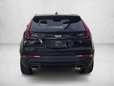 Used 2023 Cadillac XT4 Luxury w/ Cold Weather Package image 4