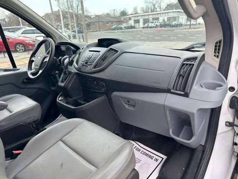 Used 2019 Ford Transit 250 250 3dr SWB Low Roof Cargo Van image 24