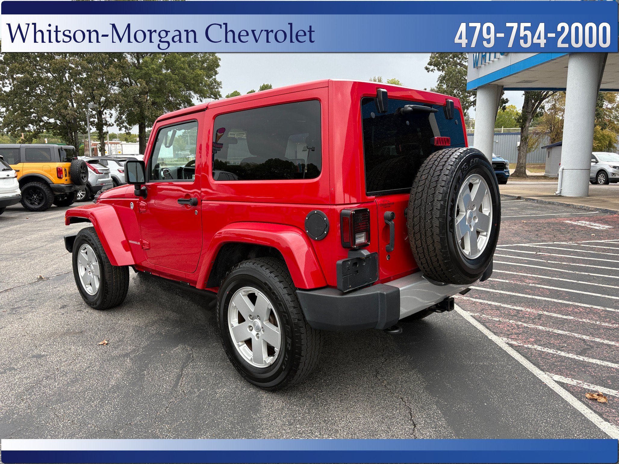 Used 2012 Jeep Wrangler Sahara w/ Connectivity Group AWD/4WD image 7