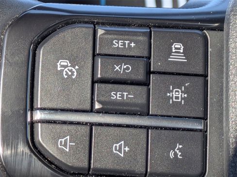 Used 2021 Ford F150 Platinum w/ Equipment Group 701A High image 28