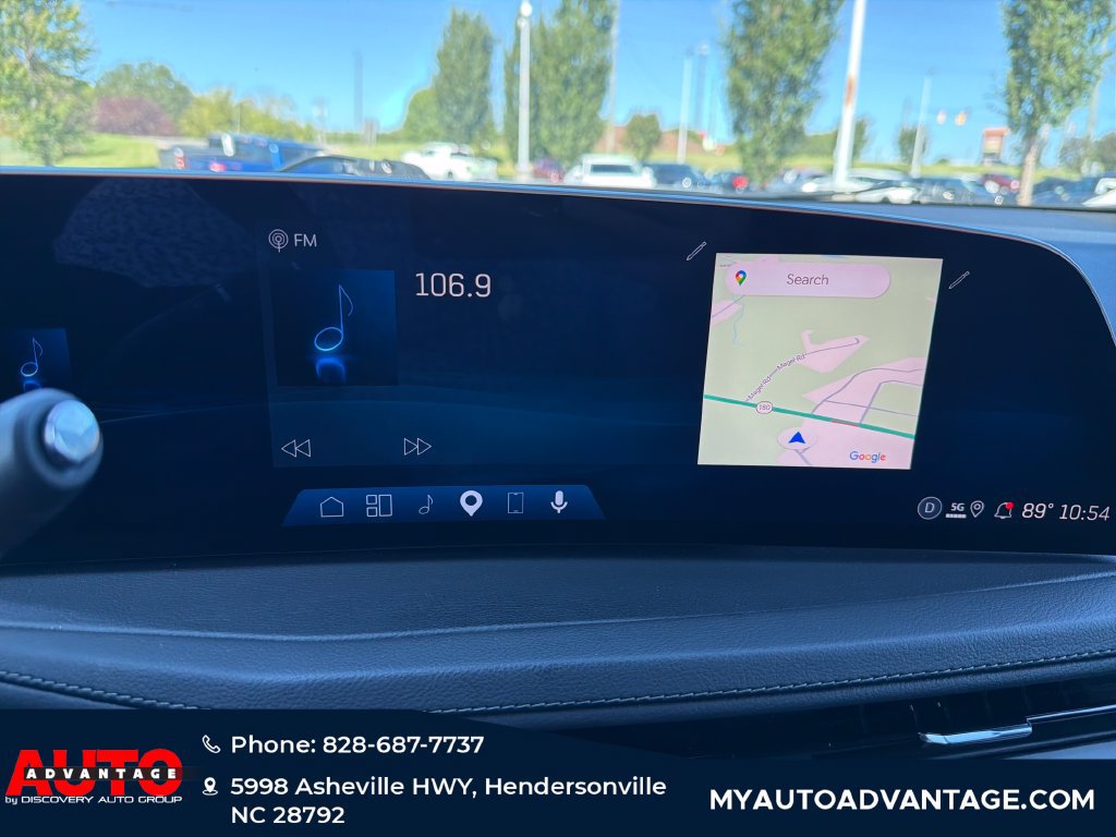 Used 2025 Cadillac XT4 Premium Luxury AWD/4WD image 17