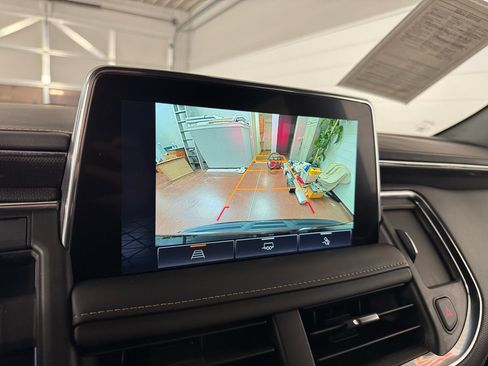 Used 2022 GMC Yukon AT4 w/ Max Trailering Package image 27