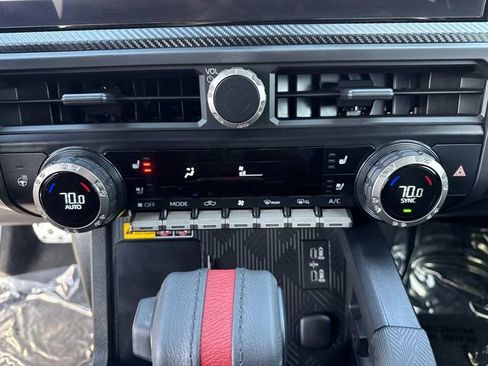 Used 2025 Toyota Tacoma TRD Pro AWD/4WD image 22