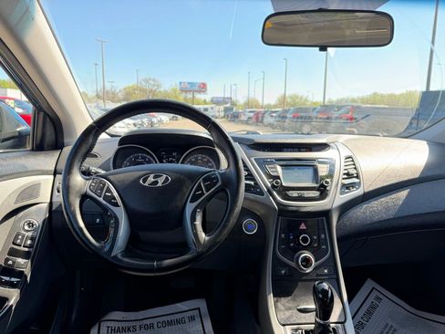 Used 2016 Hyundai Elantra Value Edition image 20