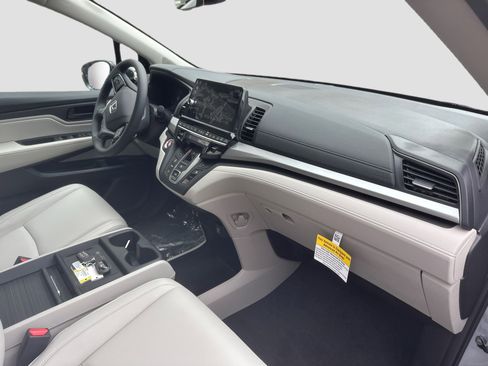 New 2026 Honda Odyssey EX-L image 24
