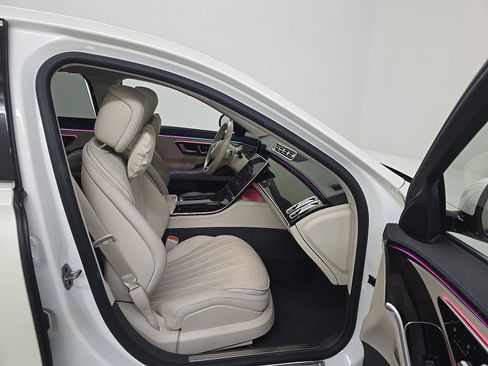 Used 2023 Mercedes-Benz S 500 4MATIC image 10