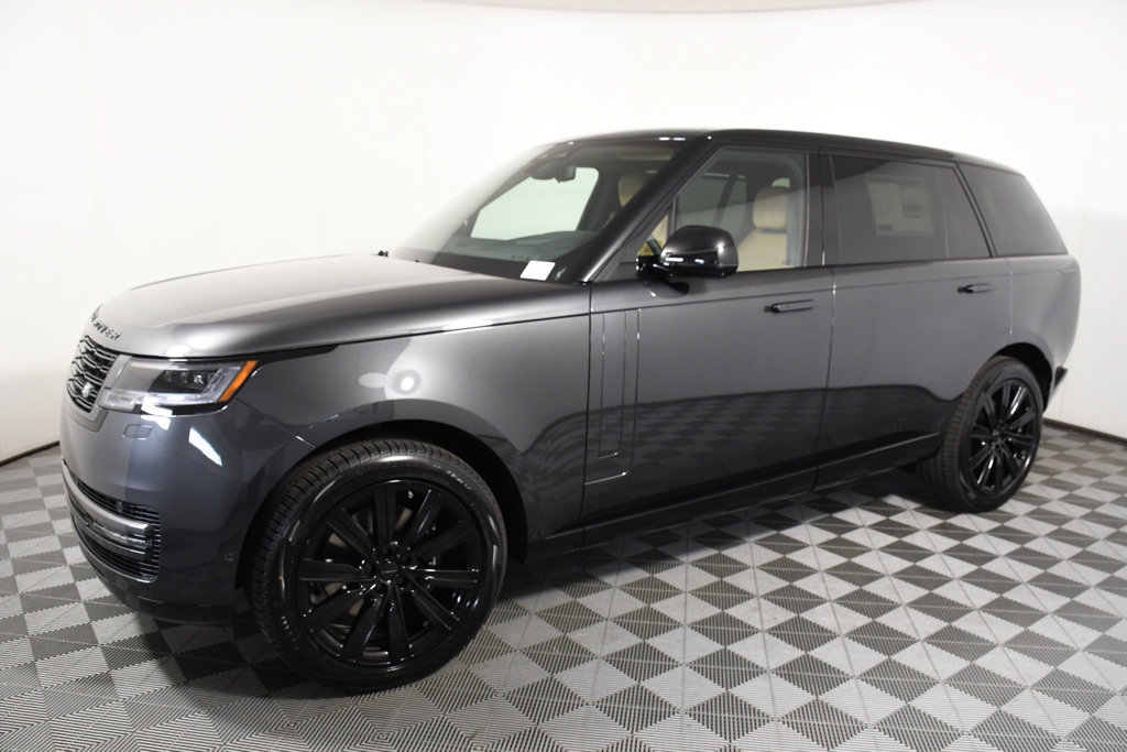 New 2026 Land Rover Range Rover Long Wheelbase SE AWD/4WD image 2