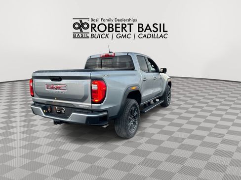 Used 2025 GMC Canyon Elevation w/ Convenience Package AWD/4WD image 8
