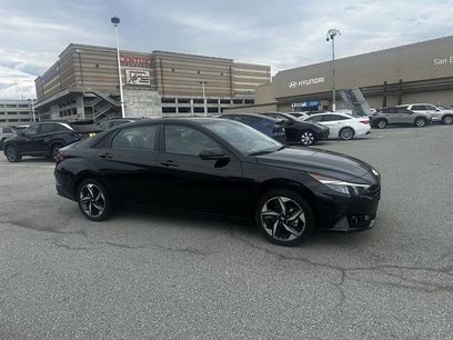 Certified 2023 Hyundai Elantra SEL w/ Convenience Package