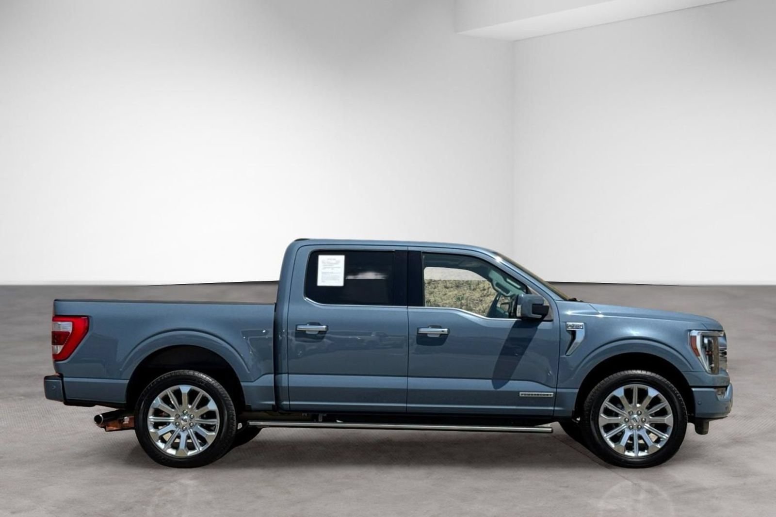 Used 2023 Ford F150 4x4 SuperCrew Hybrid image 7