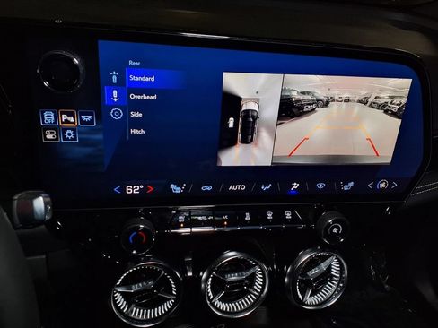 Certified 2024 Chevrolet Blazer EV LT AWD/4WD image 6