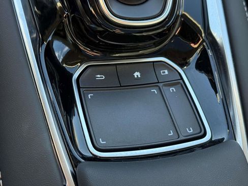 Used 2025 Acura RDX SH-AWD w/ Advance Package image 23