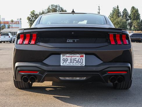 Used 2024 Ford Mustang GT Premium RWD image 6