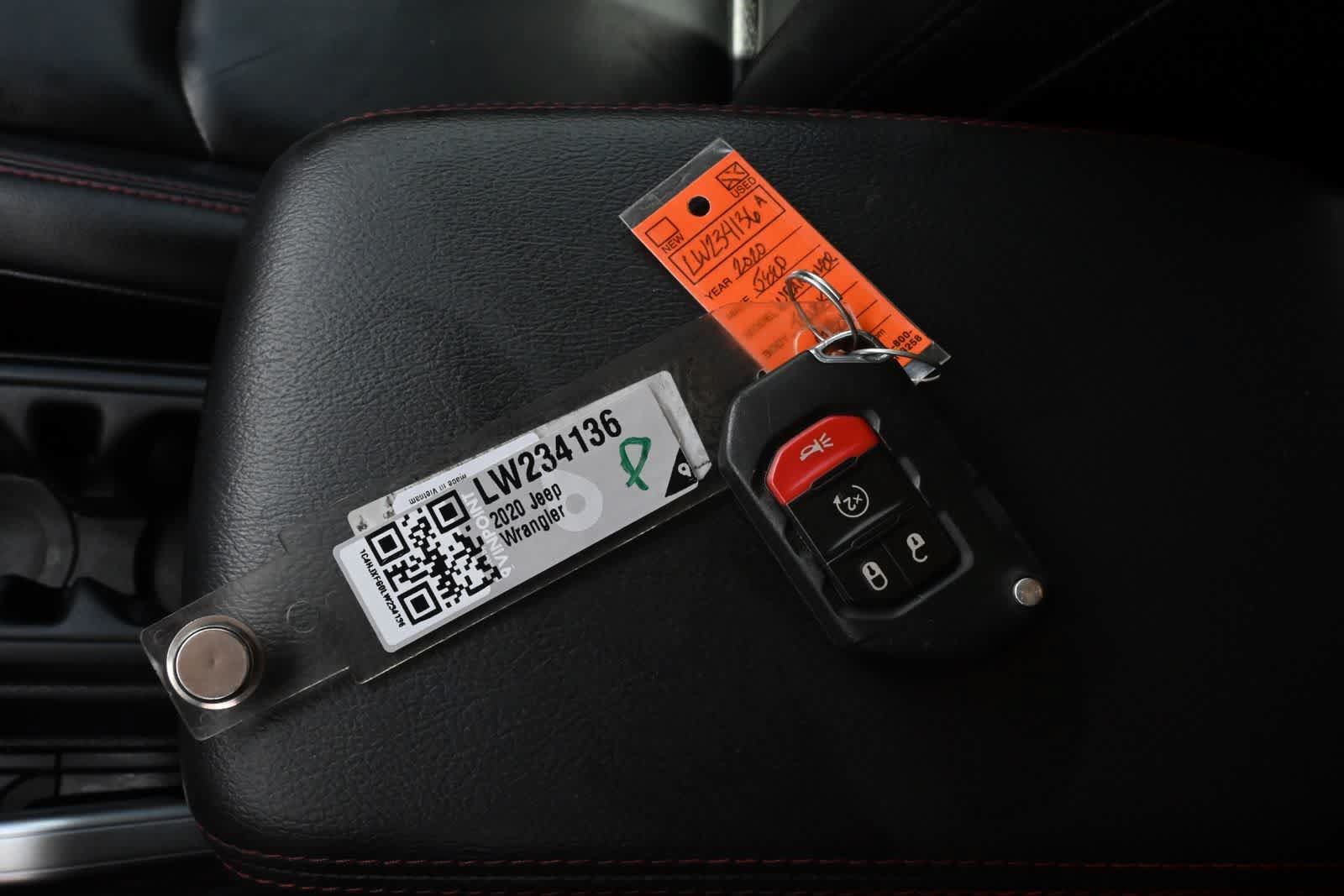 Used 2020 Jeep Wrangler Unlimited Rubicon AWD/4WD image 26