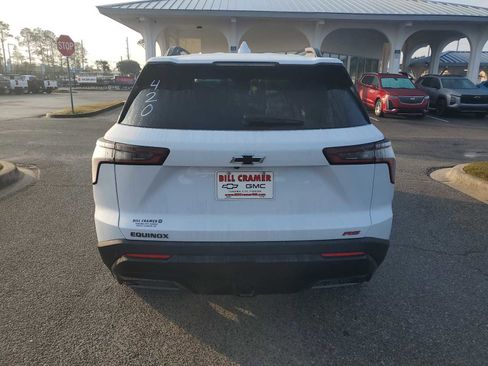 New 2026 Chevrolet Equinox RS w/ Convenience Package III image 4