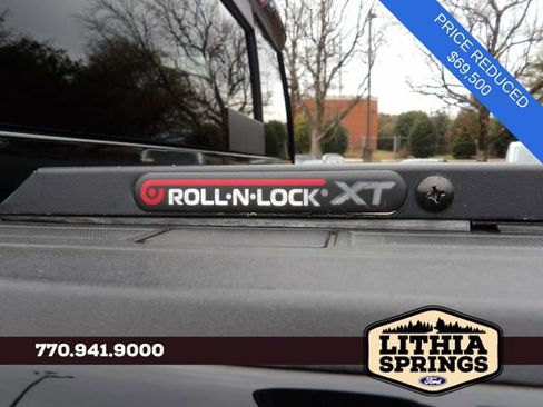 Used 2024 Chevrolet Silverado 2500 ZR2 w/ Technology Package image 16