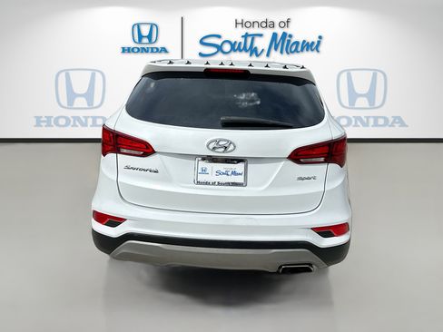Used 2018 Hyundai Santa Fe Sport image 6
