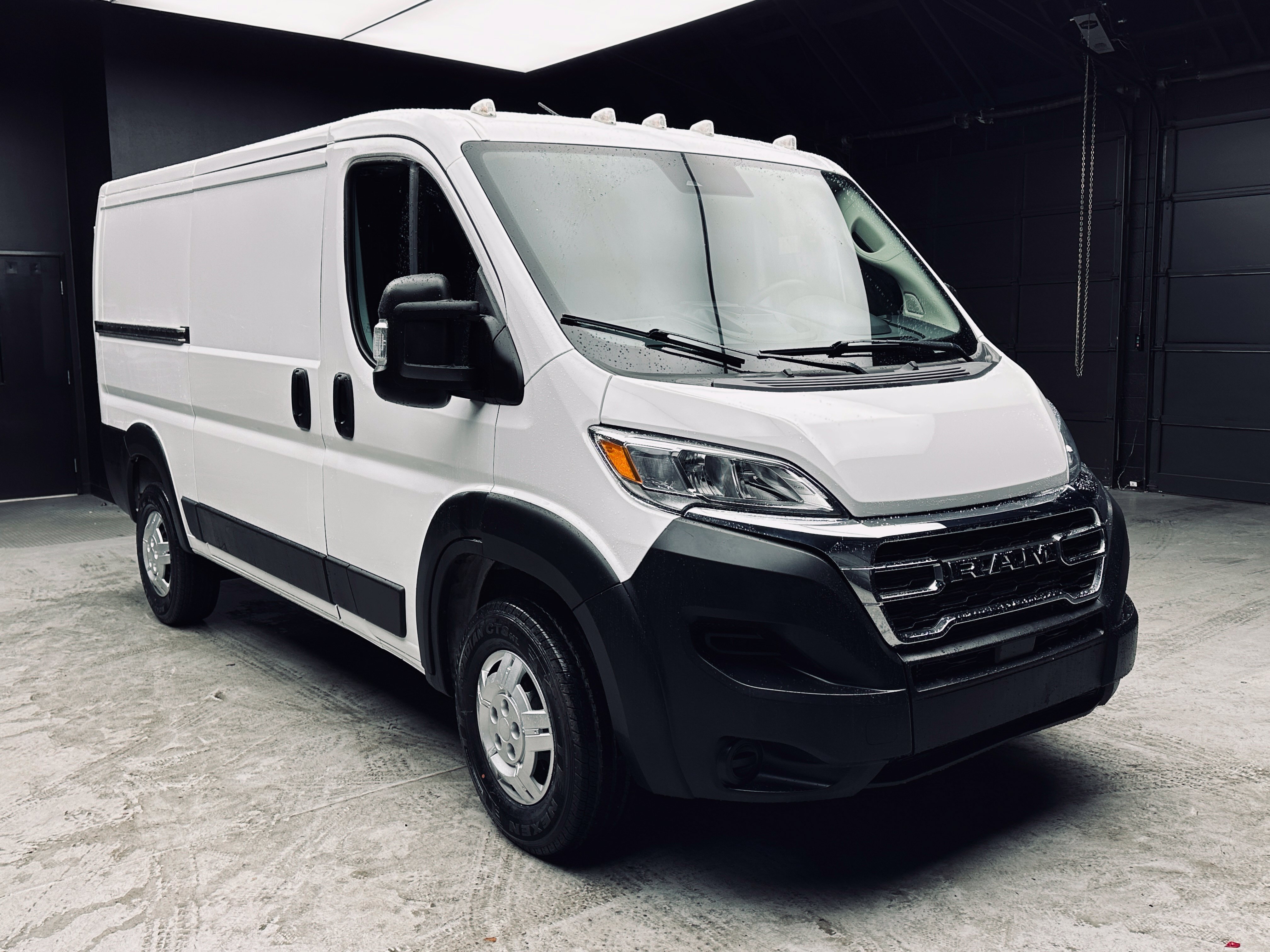 Used 2026 RAM ProMaster 2500 FWD image 9