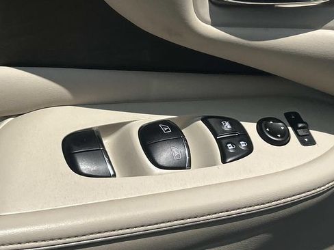 Used 2019 Nissan Murano Platinum w/ Cargo Package FWD image 20
