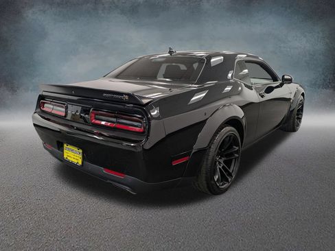 Used 2023 Dodge Challenger R/T Scat Pack RWD image 4
