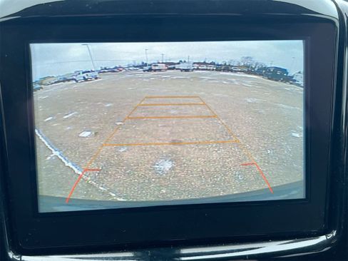 Used 2018 Chevrolet Traverse LT w/ LPO, Floor Liner Package image 29