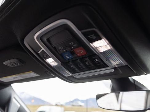 Used 2019 RAM 1500 Rebel image 27