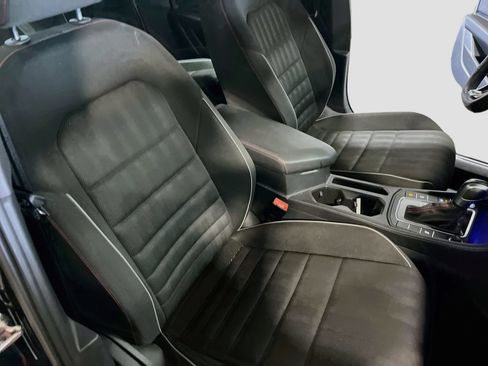 Used 2021 Volkswagen Jetta GLI Autobahn FWD image 26