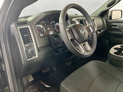 Used 2022 RAM 1500 Classic Warlock w/ Electronics Group image 9