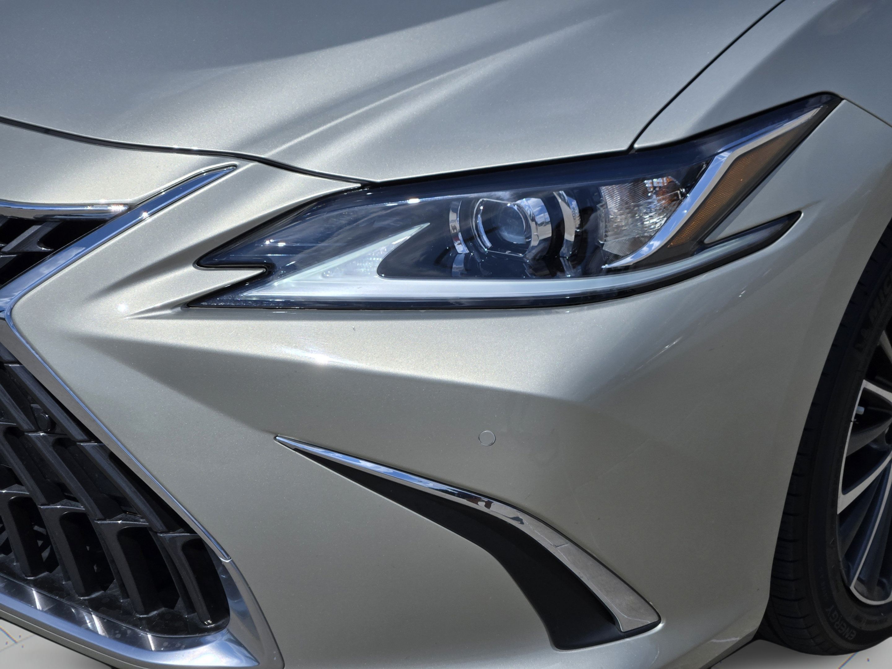 Certified 2025 Lexus ES 350 w/ Premium Package FWD image 36
