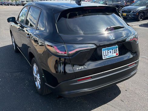 Used 2024 Honda HR-V LX image 16